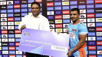 Final - Dabang Delhi K.C. vs Bengal Warriors Final - Dabang Delhi K.C. vs Bengal Warriors