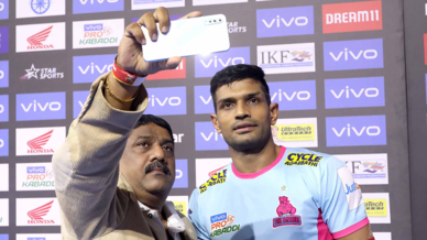Match 44: Gujarat Fortunegiants vs Jaipur Pink Panthers Match 44: Gujarat Fortunegiants vs Jaipur Pink Panthers
