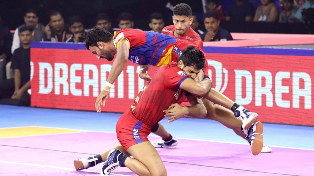 Sombir highlighted the Dabang Delhi K.C. defence and scored a High 5.