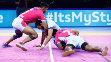 Match 52: Tamil Thalaivas vs Jaipur Pink Panthers Match 52: Tamil Thalaivas vs Jaipur Pink Panthers