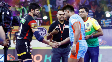 Match 24: Bengal Warriros vs Bengaluru Bulls Match 24: Bengal Warriros vs Bengaluru Bulls