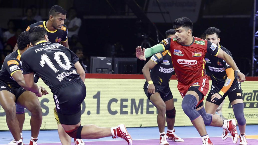 Bengaluru Bulls emerge victorious after epic duel between Sehrawat and Desai Bengaluru Bulls emerge victorious after epic duel between Sehrawat and Desai