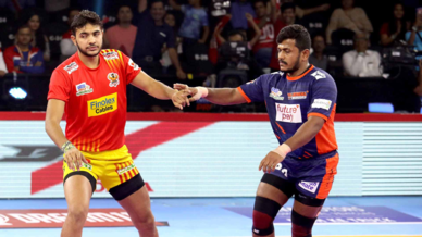 Match 41: Gujarat Fortunegiants vs Bengal Warriors Match 41: Gujarat Fortunegiants vs Bengal Warriors
