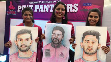 Panthers Pack show their support for Jaipur Pink Panthers Panthers Pack show their support for Jaipur Pink Panthers