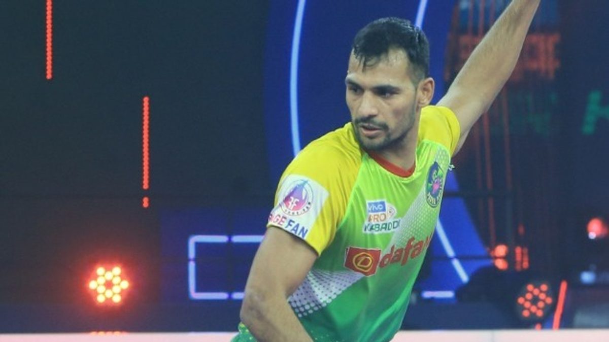Sachin of Patna celebrates a point against Puneri Paltan in Match 107 of VIVO Pro Kabaddi League Season 8