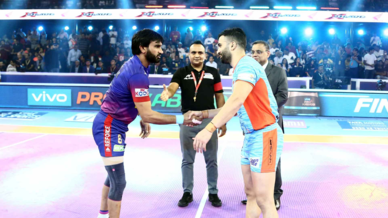 Final - Dabang Delhi K.C. vs Bengal Warriors Final - Dabang Delhi K.C. vs Bengal Warriors