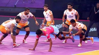 Match 111: Jaipur Pink Panthers vs Puneri Paltan Match 111: Jaipur Pink Panthers vs Puneri Paltan