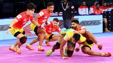 Match 94: Patna Pirates vs Gujarat Fortunegiants Match 94: Patna Pirates vs Gujarat Fortunegiants