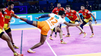 Match 28: Gujarat FortuneGiants vs Puneri Paltan Match 28: Gujarat FortuneGiants vs Puneri Paltan