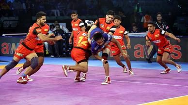 Match 97: Dabang Delhi K.C. vs Bengaluru Bulls Match 97: Dabang Delhi K.C. vs Bengaluru Bulls