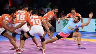 Match 78: Jaipur Pink panthers vs Puneri Paltan Match 78: Jaipur Pink panthers vs Puneri Paltan