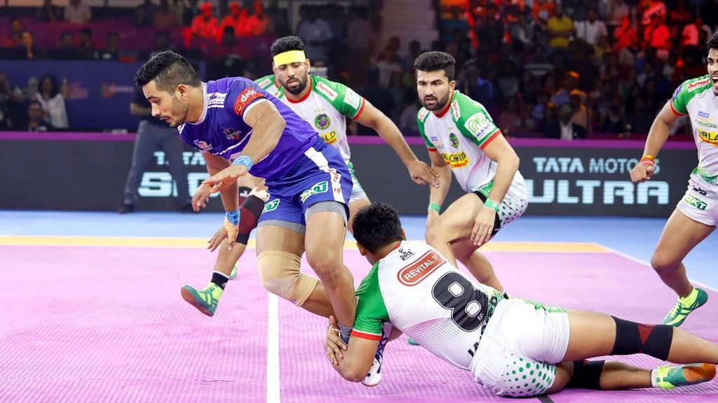 Vikash Kandola scored 13 raid points to take Haryana Steelers to victory.