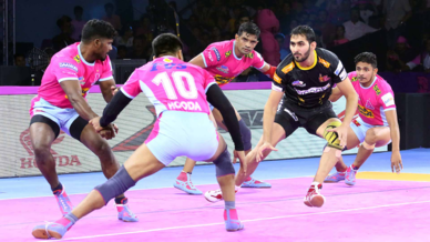 Match 110: Jaipur Pink Panthers vs Telugu Titans Match 110: Jaipur Pink Panthers vs Telugu Titans