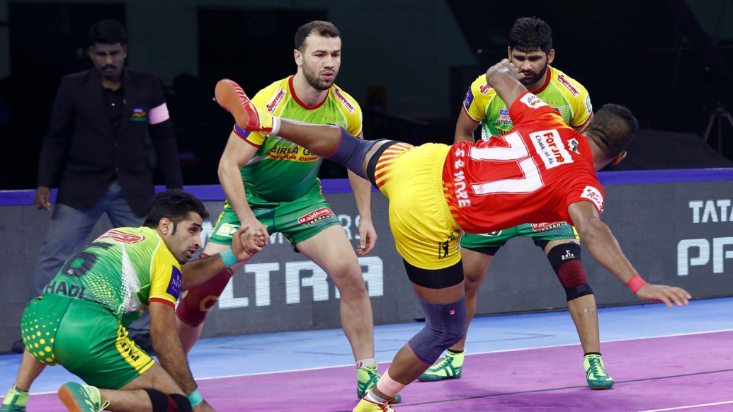 Match 54: Gujarat Fortunegiants vs Patna Pirates Match 54: Gujarat Fortunegiants vs Patna Pirates