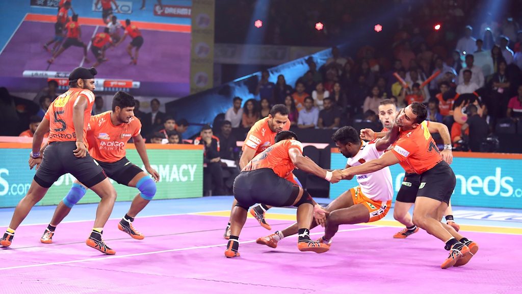 U Mumba beat Puneri Paltan in VIVO Pro Kabaddi Season 7’s first Maharashtra derby. 