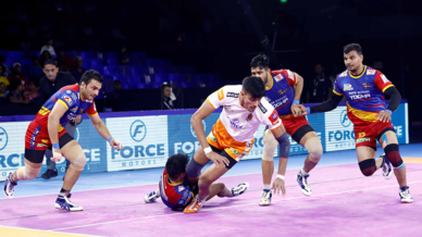 Match 125: U.P. Yoddha vs Puneri Paltan Match 125: U.P. Yoddha vs Puneri Paltan