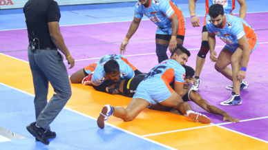 Match 24: Bengal Warriros vs Bengaluru Bulls Match 24: Bengal Warriros vs Bengaluru Bulls