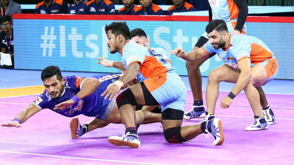 Vikash Kandola led the Haryana Steelers to victory with 12 points.