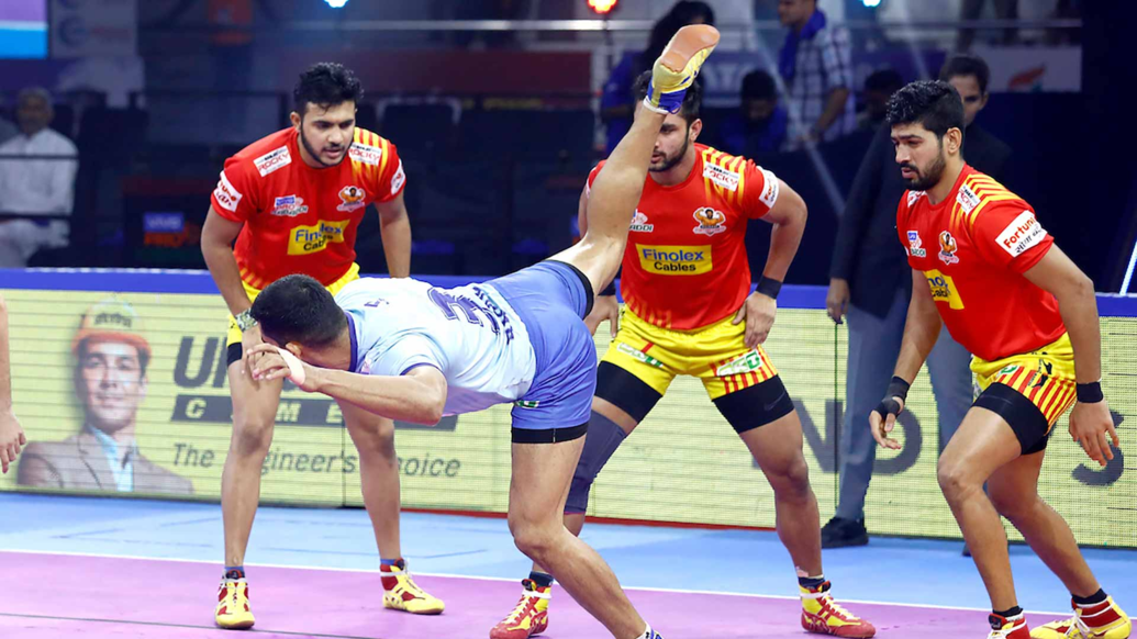 Match 112: Gujarat Fortunegiants vs Tamil Thalaivas Match 112: Gujarat Fortunegiants vs Tamil Thalaivas