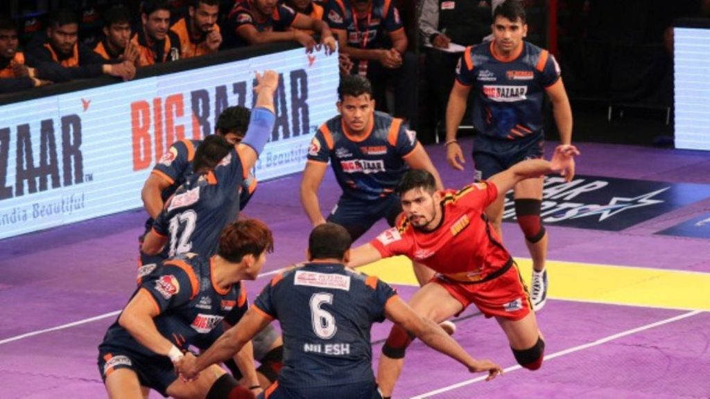 Rohit Kumar amassed 100 points in PKL season 4 for his new team, Bengaluru Bulls.