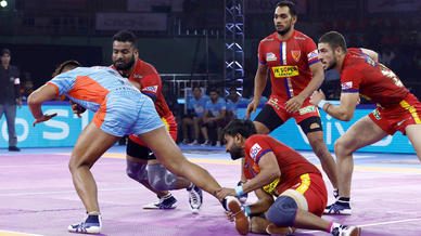 Match 46: Bengal Warriors vs Dabang Delhi K.C. Match 46: Bengal Warriors vs Dabang Delhi K.C.