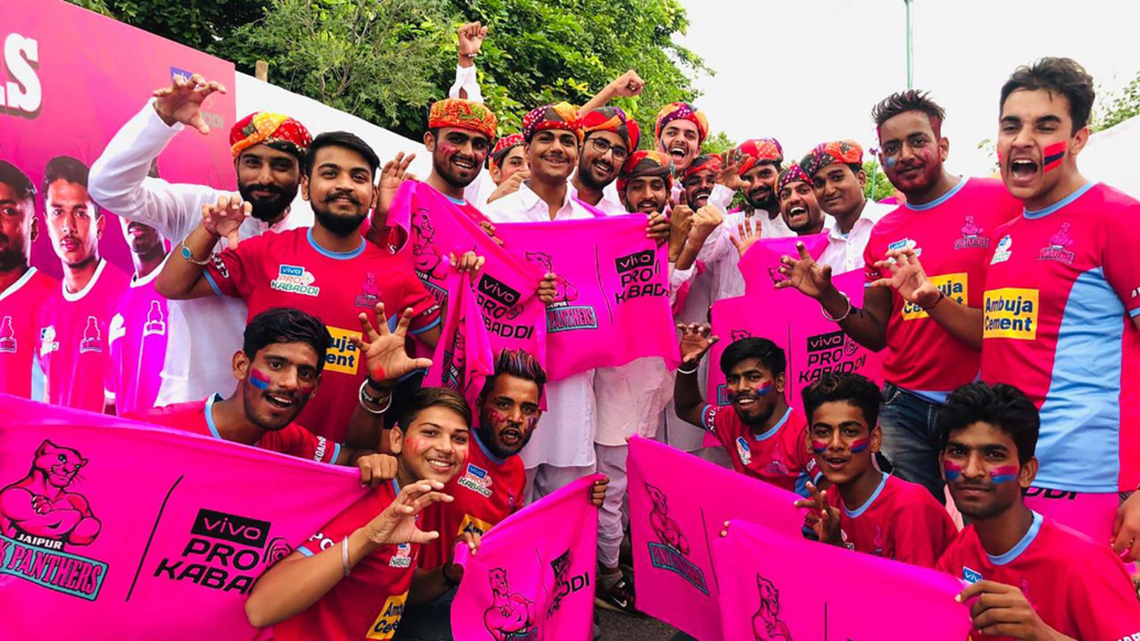 Panthers Pack show their support for Jaipur Pink Panthers Panthers Pack show their support for Jaipur Pink Panthers
