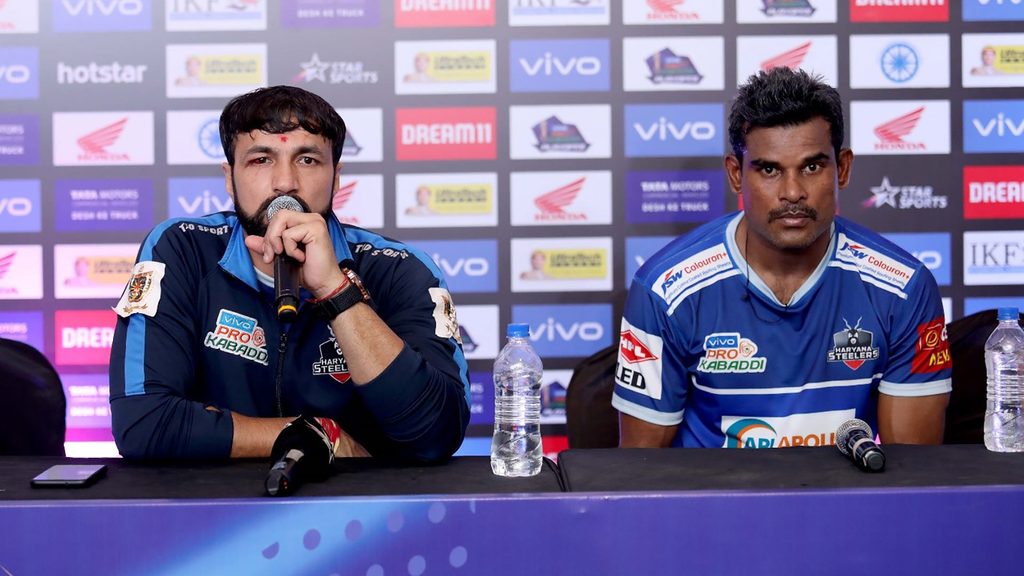 Haryana Steelers’ coach Rakesh Kumar and captain Dharmaraj Cheralathan at the post-match press conference.