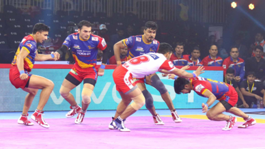 Match 40: U.P. Yoddha vs Haryana Steelers Match 40: U.P. Yoddha vs Haryana Steelers