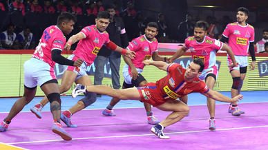 Match 73: Jaipur Pink Panthers vs Dabang Delhi K.C. Match 73: Jaipur Pink Panthers vs Dabang Delhi K.C.
