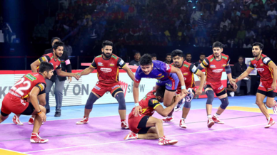 Match 56: Dabang Delhi K.C. vs Bengaluru Bulls Match 56: Dabang Delhi K.C. vs Bengaluru Bulls