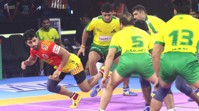 Match 34: Gujarat Fortunegiants vs Tamil Thalaivas Match 34: Gujarat Fortunegiants vs Tamil Thalaivas