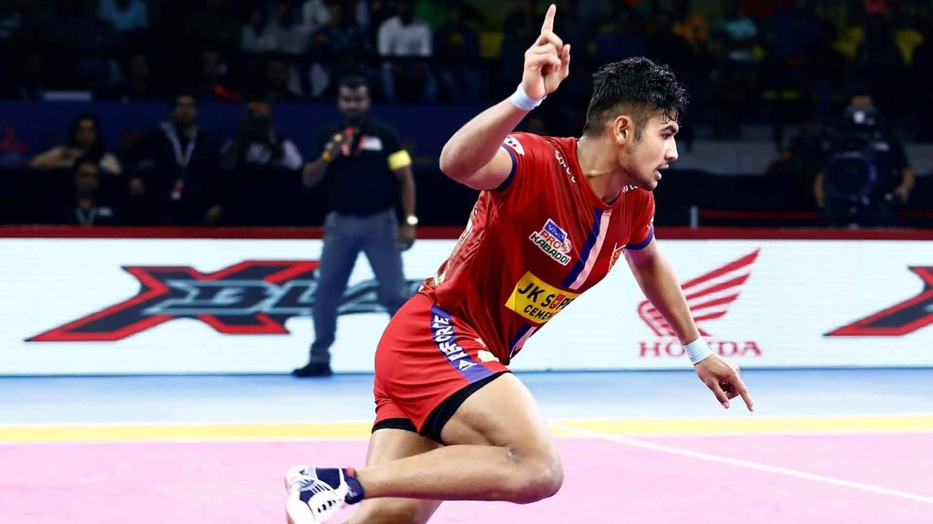 Dabang Delhi K.C. scripted an unlikely comeback to beat Jaipur Pink Panthers.