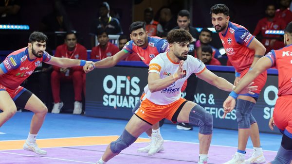 Aditya & Pankaj star as Puneri Paltan beat UP Yoddhas to reclaim PKL 12 top spot