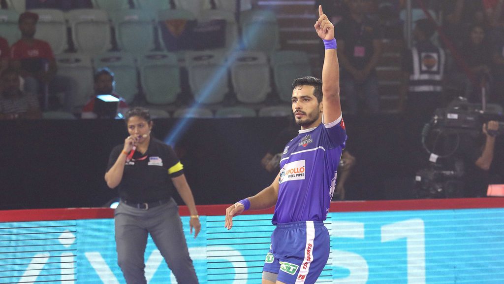 Vikash Kandola gave Haryana Steelers early momentum with a Super Raid.