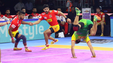 Match 54: Gujarat Fortunegiants vs Patna Pirates Match 54: Gujarat Fortunegiants vs Patna Pirates
