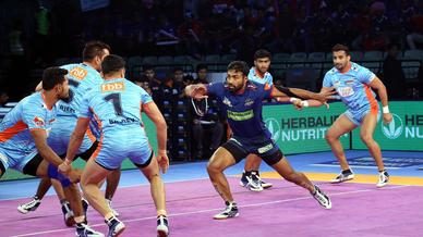 Match 96: Haryana Steelers vs Bengal Warriors Match 96: Haryana Steelers vs Bengal Warriors