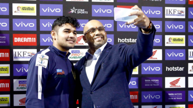 Match 73: Jaipur Pink Panthers vs Dabang Delhi K.C. Match 73: Jaipur Pink Panthers vs Dabang Delhi K.C.