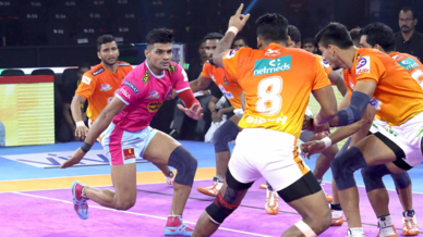 Match 42: Jaipur Pink Panthers vs Puneri Paltan Match 42: Jaipur Pink Panthers vs Puneri Paltan