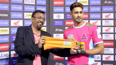 Match 42: Jaipur Pink Panthers vs Puneri Paltan Match 42: Jaipur Pink Panthers vs Puneri Paltan