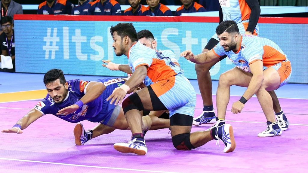 Haryana Steelers’ Vikash Kandola in action in Pro Kabaddi Season 7.