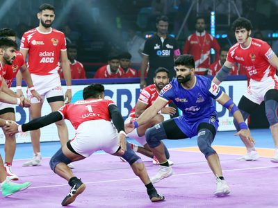 haryana-steelers-vs-gujarat-giants-pkl-s12-match-102-report.Click to read full article.