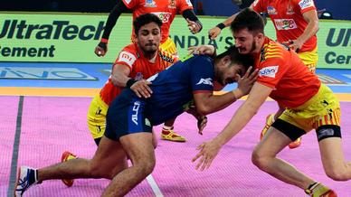 Match 108: Haryana Steelers vs Gujarat Fortunegiants Match 108: Haryana Steelers vs Gujarat Fortunegiants