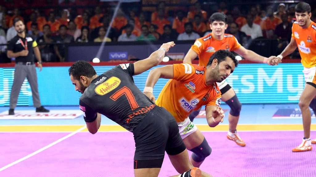 U Mumba’s Abhishek Singh scored 11 raid points against Puneri Paltan.