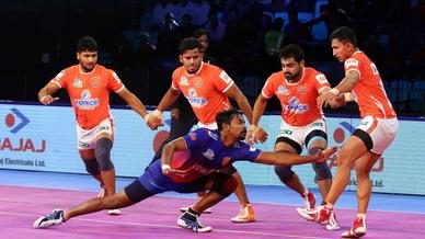 Match 93: Dabang Delhi K.C. vs Puneri Paltan Match 93: Dabang Delhi K.C. vs Puneri Paltan