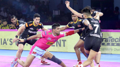Match 110: Jaipur Pink Panthers vs Telugu Titans Match 110: Jaipur Pink Panthers vs Telugu Titans