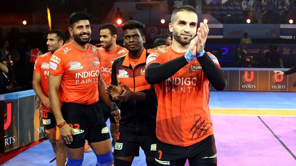 U Mumba captain Fazel Atrachali celebrates victory over Telugu Titans.