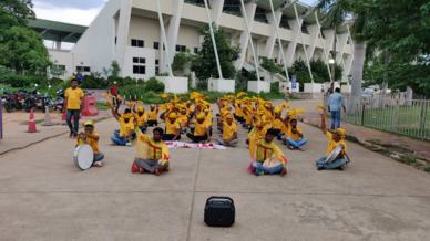 Titans Army show their support for Telugu Titans Titans Army show their support for Telugu Titans