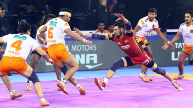 Match 51: Puneri Paltan vs Bengaluru Bulls Match 51: Puneri Paltan vs Bengaluru Bulls