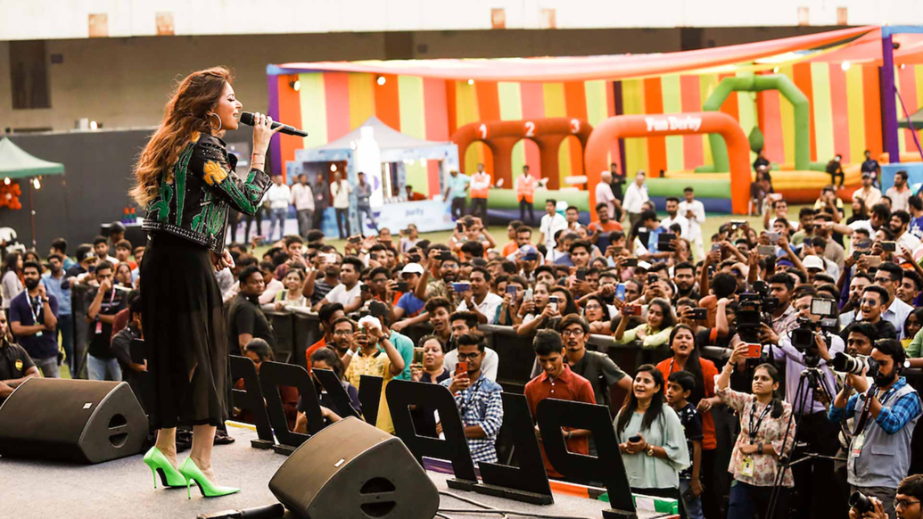 Fan Fest ft. Kanika Kapoor, Amit Trivedi and Darshan Raval Fan Fest ft. Kanika Kapoor, Amit Trivedi and Darshan Raval