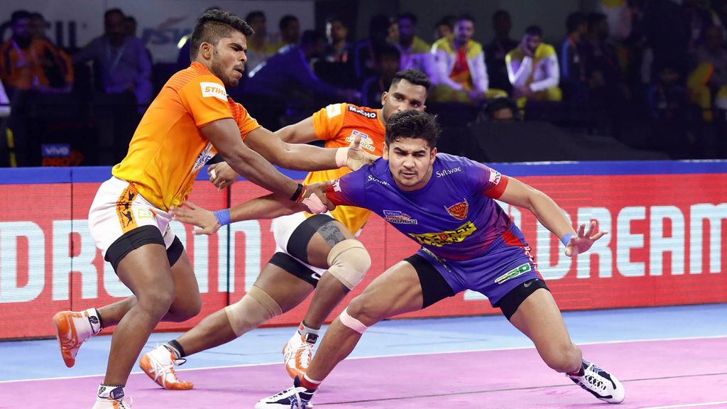 Naveen Kumar reached 400 points in just his 41st appearance in vivo Pro Kabaddi.